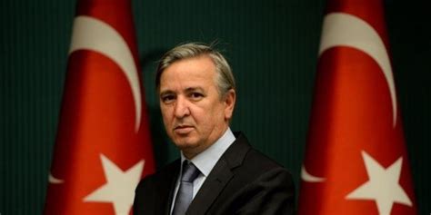 A­y­d­ı­n­ ­Ü­n­a­l­:­ ­K­ı­l­ı­ç­d­a­r­o­ğ­l­u­ ­p­a­r­t­i­ ­i­ç­i­ ­m­u­h­a­l­i­f­l­e­r­i­ ­s­u­s­t­u­r­d­u­